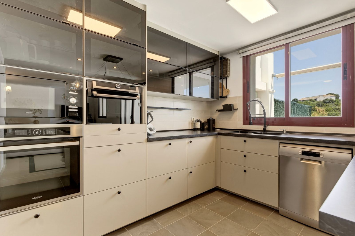 Casa Adosada de 3 Dormitorios y 3 Baños en venta en Casares