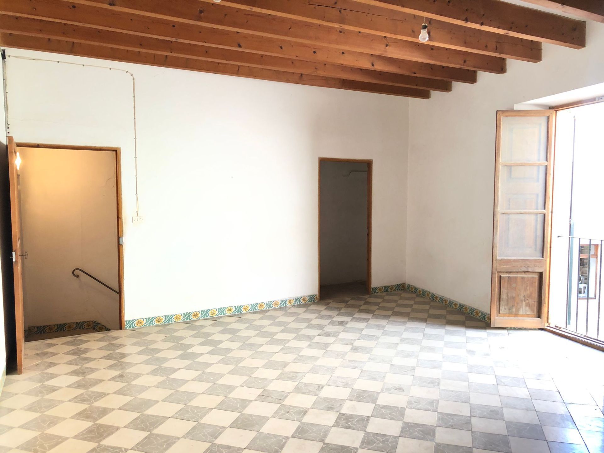 Casa de 6 Dormitorios y 2 Baños en venta en Santanyí