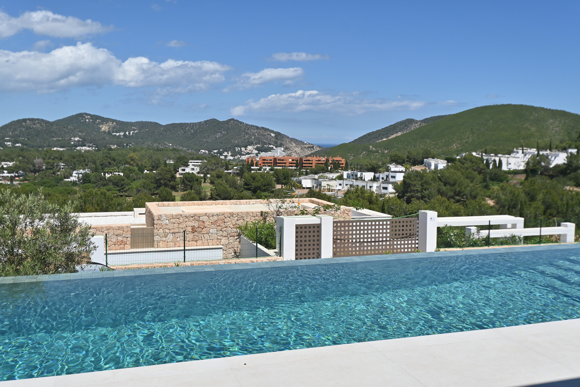 Casa de 4 Dormitorios en venta en Roca Llisa