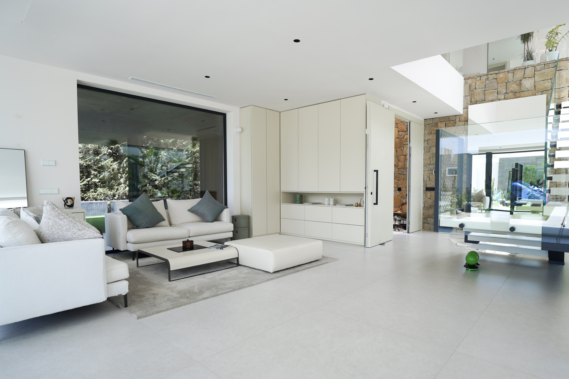 4 спални - Вила за продажба в Sierra Blanca, Marbella