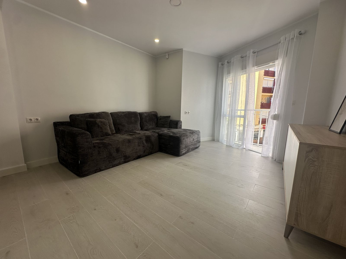 2 Bed - Apartment for Sale in Fuengirola