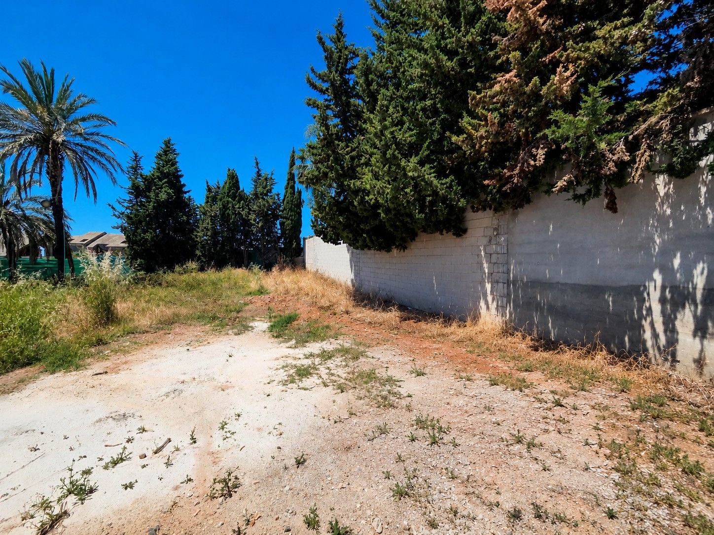 Участок для продажи в Marbella