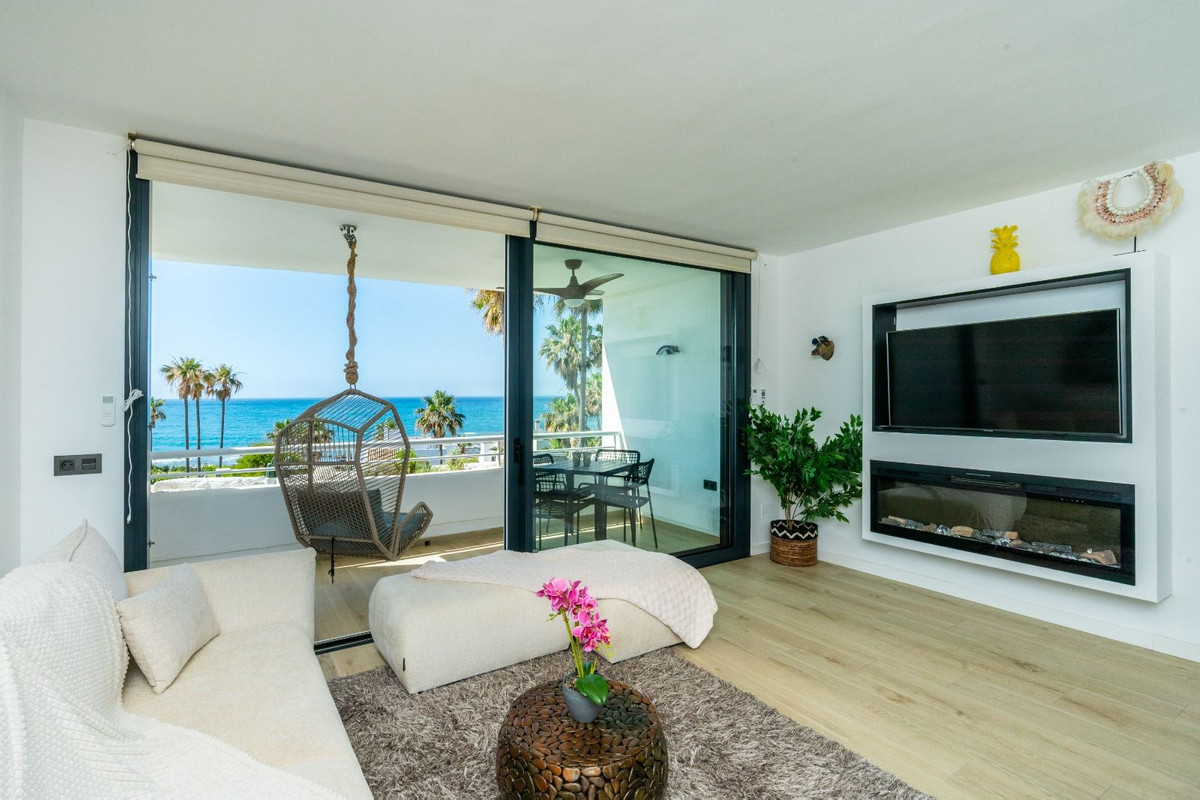 1 спалня, 1 баня - Апартамент за продажба в Miraflores, Mijas