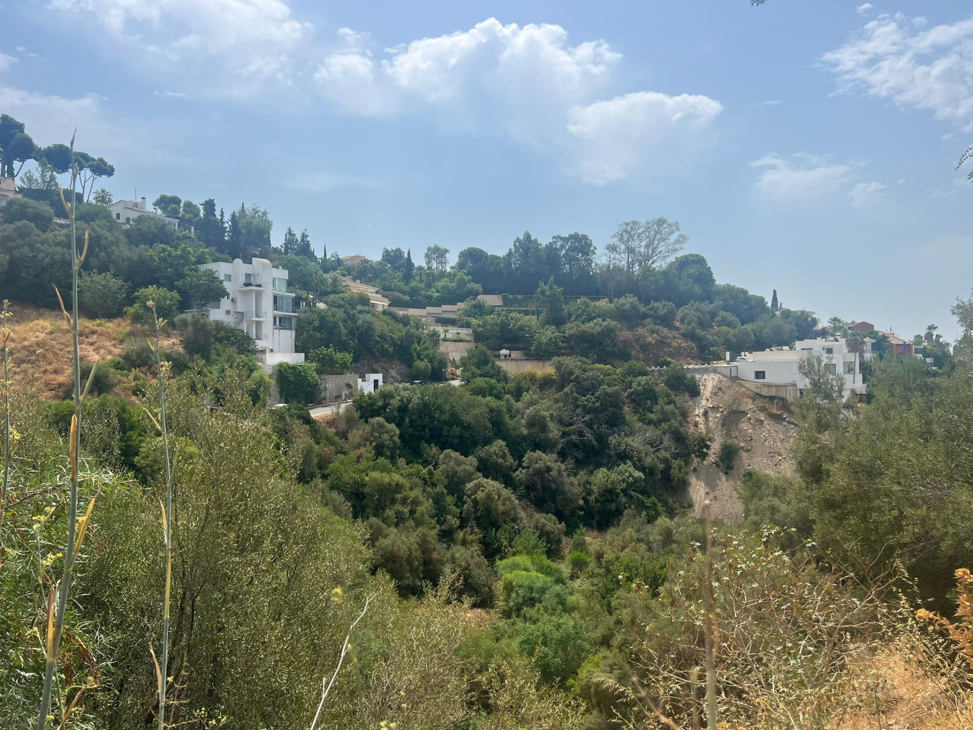 Terreno en venta en El Rosario, Marbella