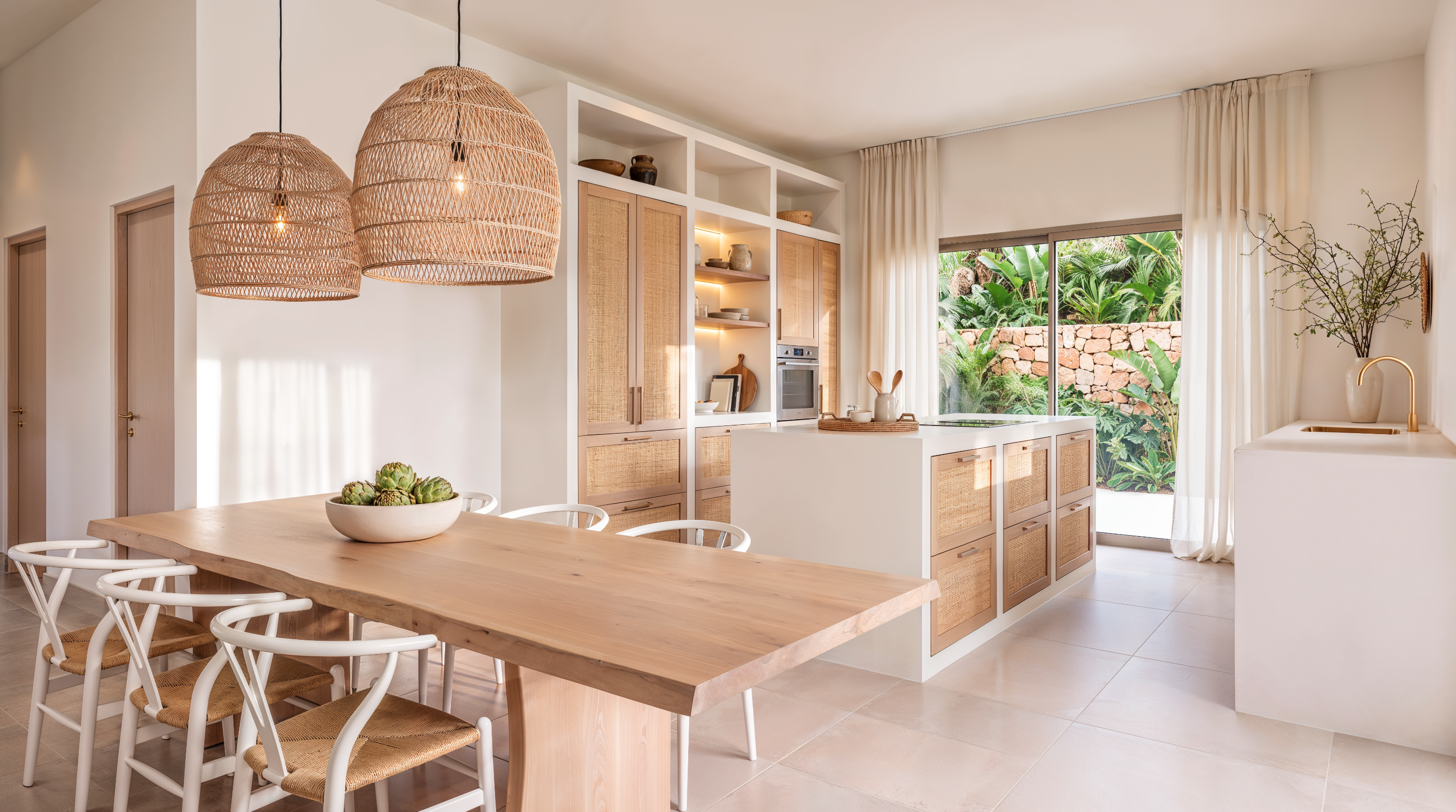 4 Bed, 5 Bath - Villa for Sale in Xàbia