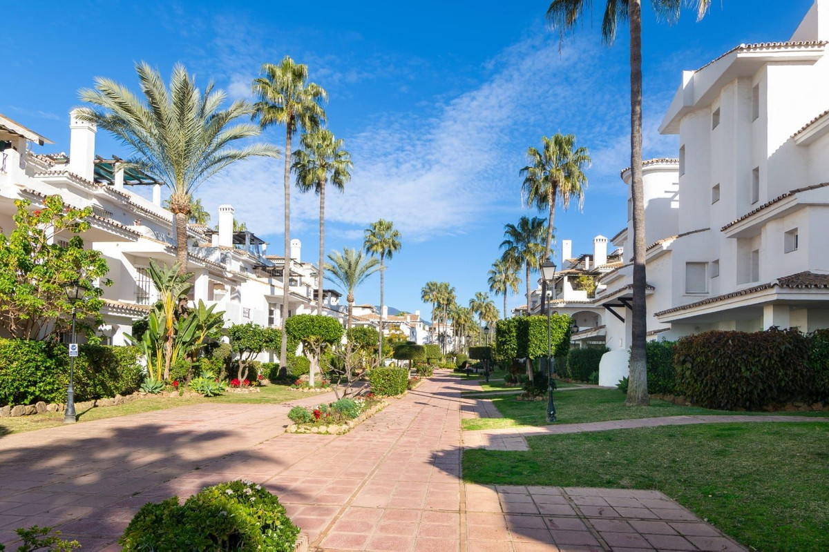 3 кровать Таунхаус для продажи в Nueva Andalucia, Marbella
