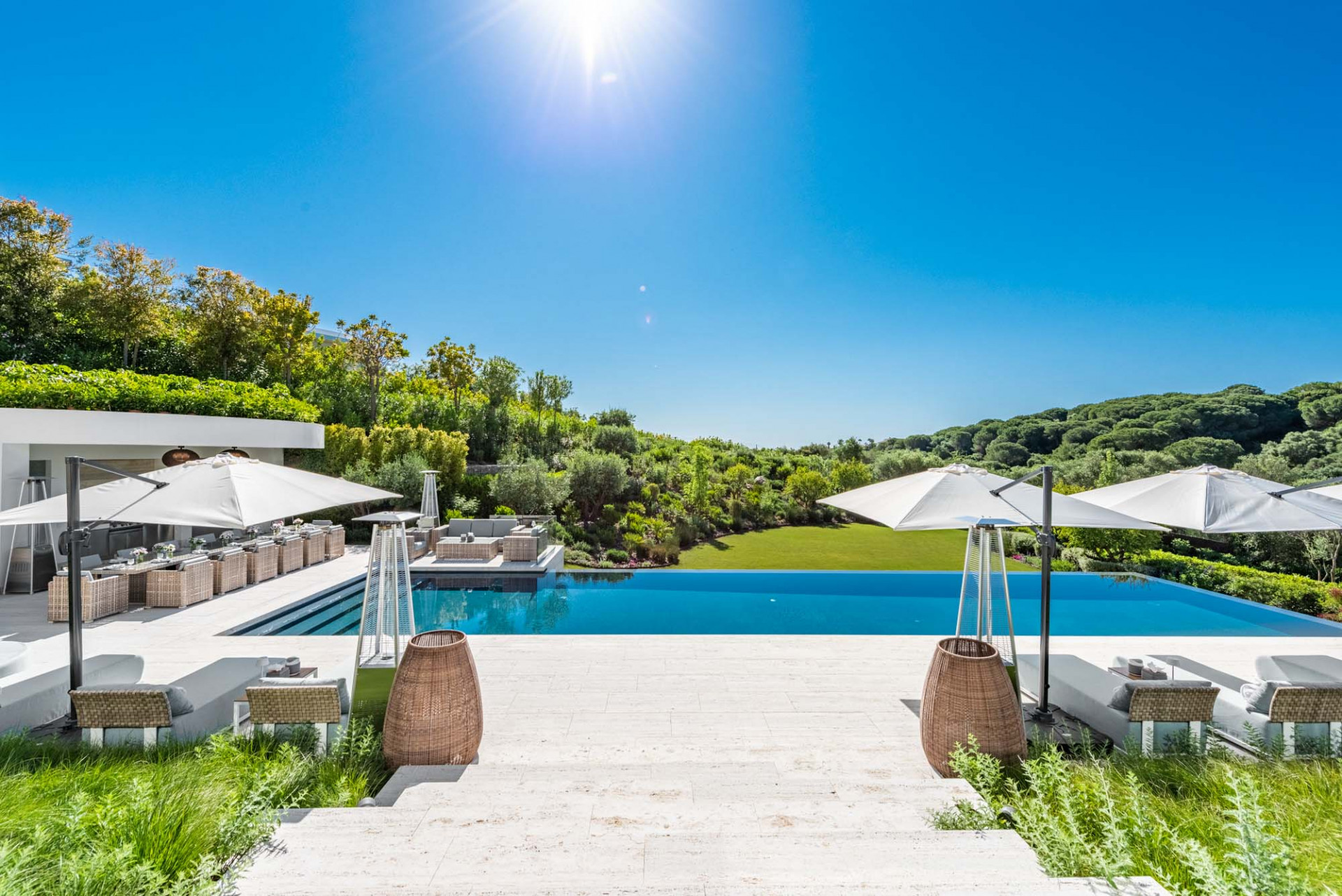 Casa de 5 Dormitorios y 7 Baños en venta en La Reserva, Sotogrande