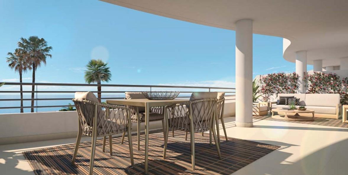 Piso de 3 Dormitorios y 2 Baños en venta en Benalmádena Costa