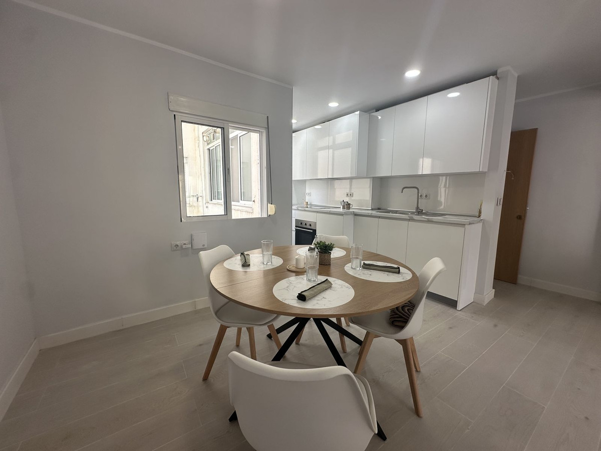 2 Bed - Apartment for Sale in Fuengirola
