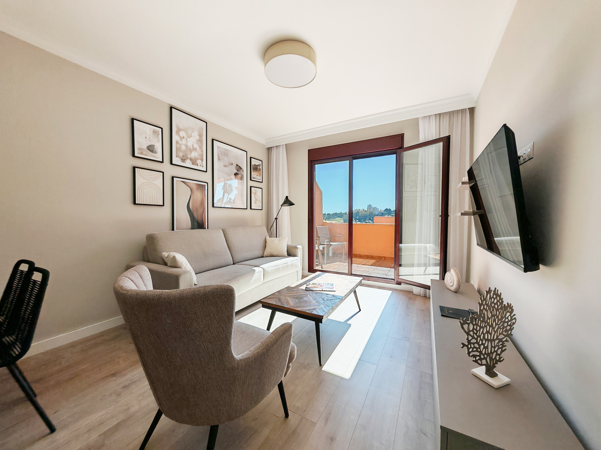 Ático de 3 Dormitorios en venta en Benahavís