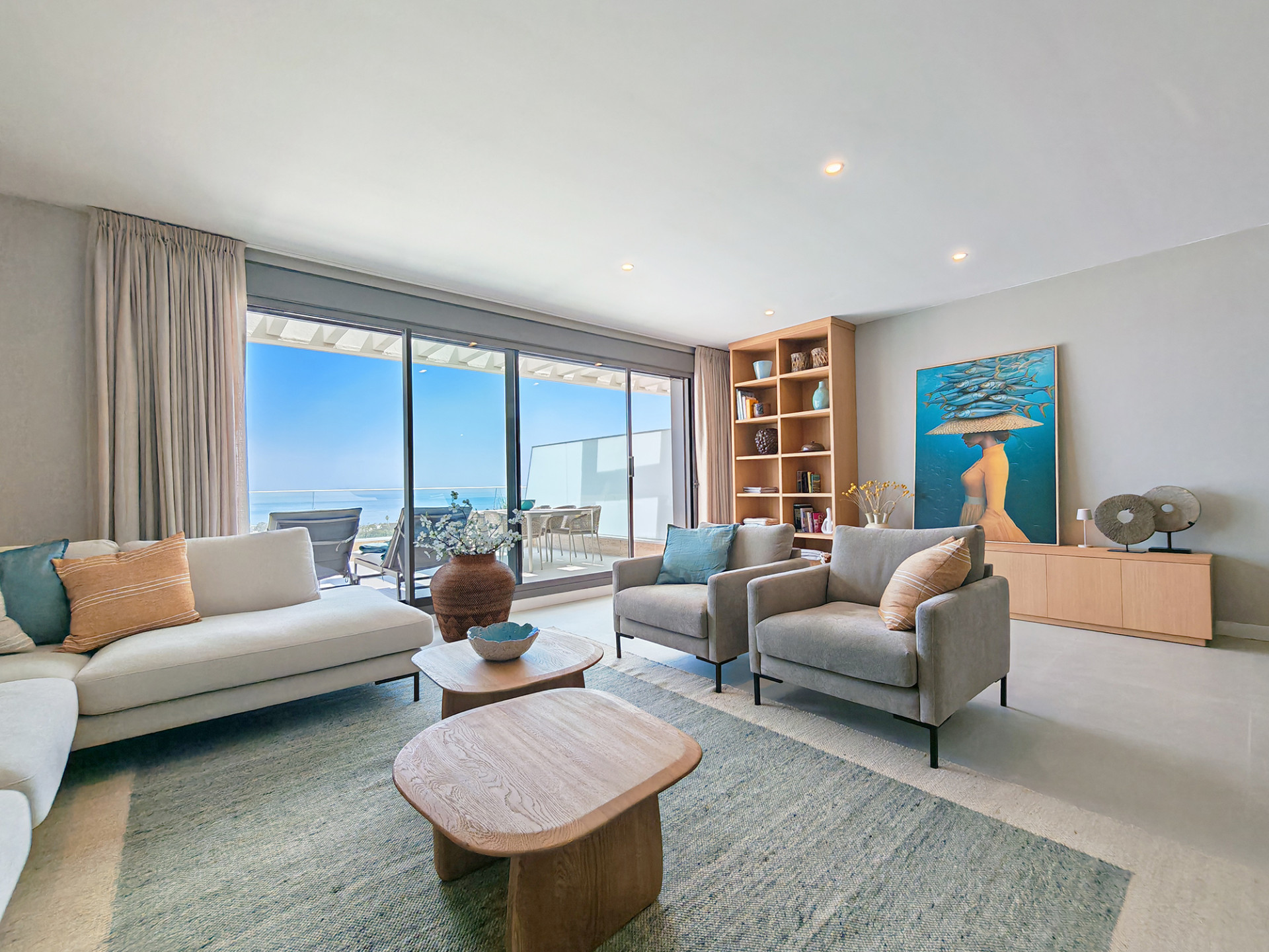 Piso de 3 Dormitorios y 2 Baños en venta en Estepona