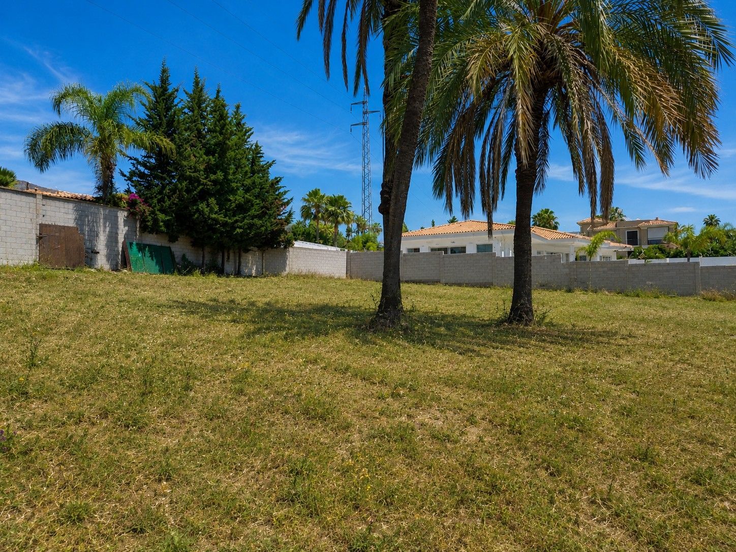 Участок для продажи в Marbella
