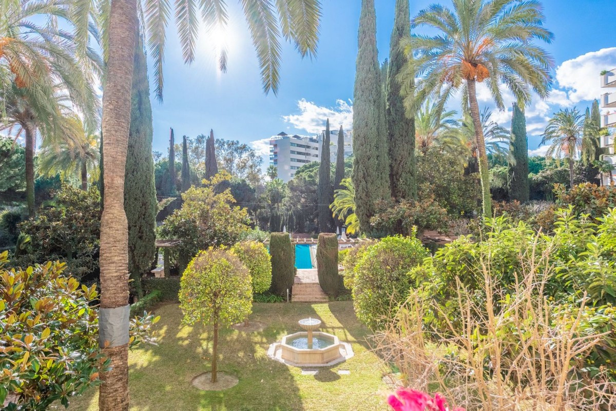Piso de 3 Dormitorios y 3 Baños en venta en Marbella Centro