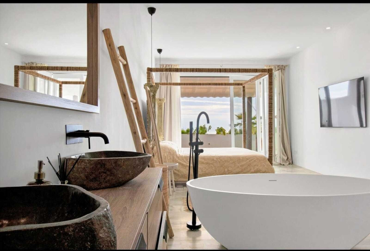 Piso de 3 Dormitorios y 3 Baños en alquiler vacacional en Marbella