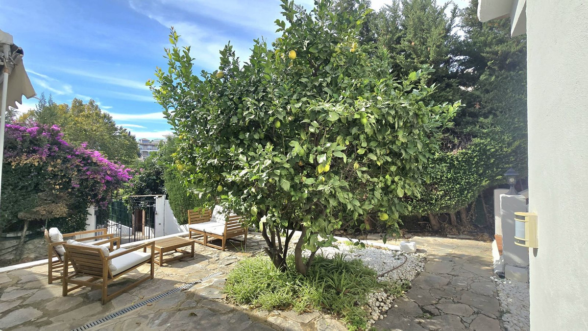 3 кровать 2 ванна Вилла для продажи в Nueva Andalucia, Marbella