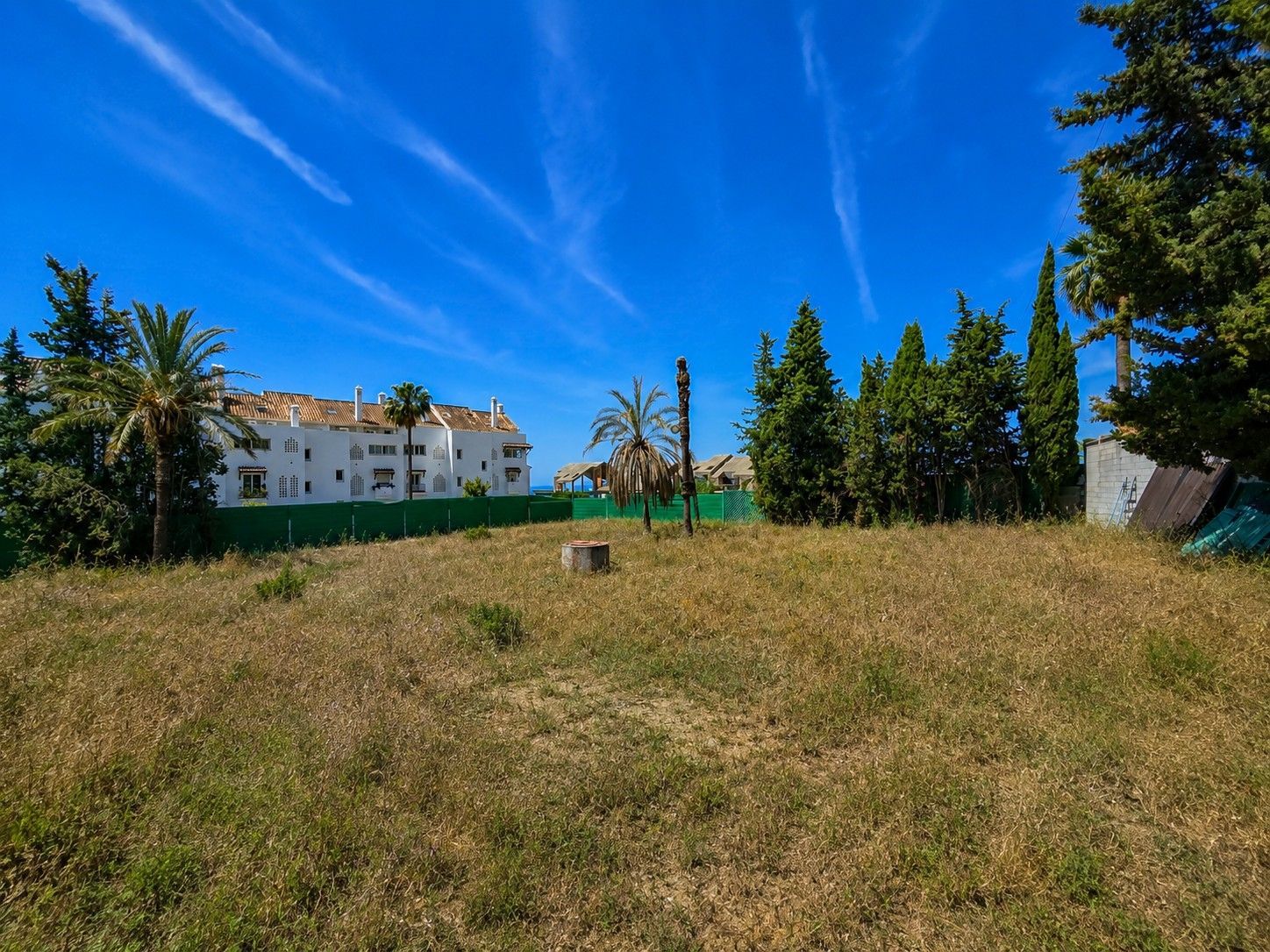 Участок для продажи в Marbella