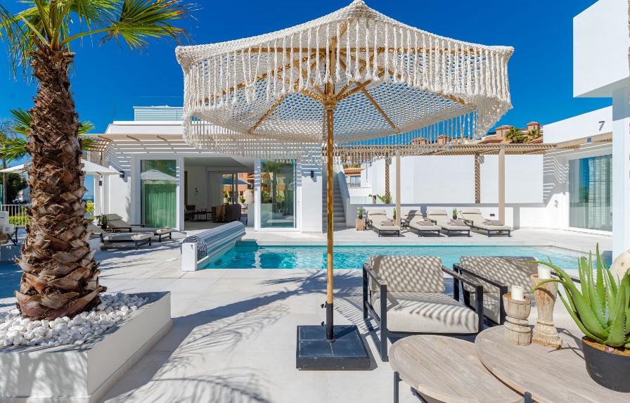 9 Bed, 9 Bath - Villa Holiday Rental in Mijas Pueblo