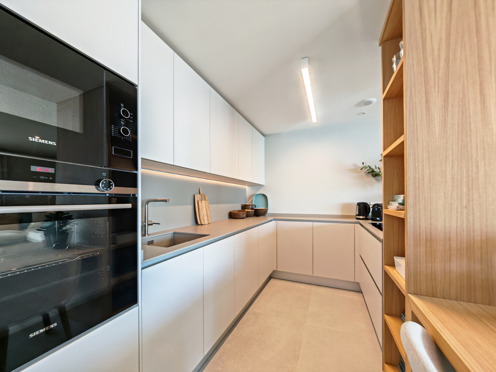Piso de 3 Dormitorios y 2 Baños en venta en Estepona