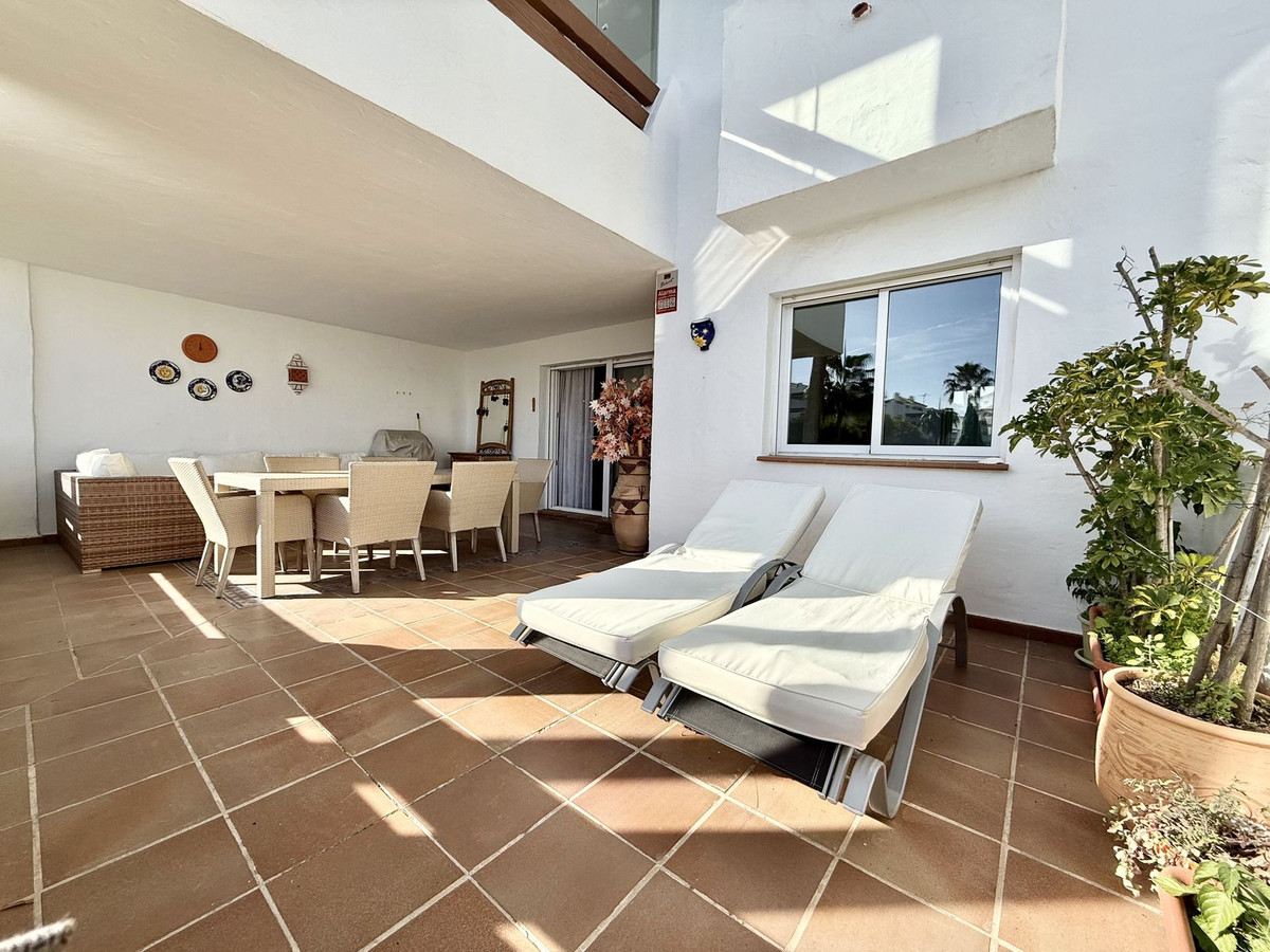 2 спални, 2 бани - Апартамент за продажба в New Golden Mile, Estepona