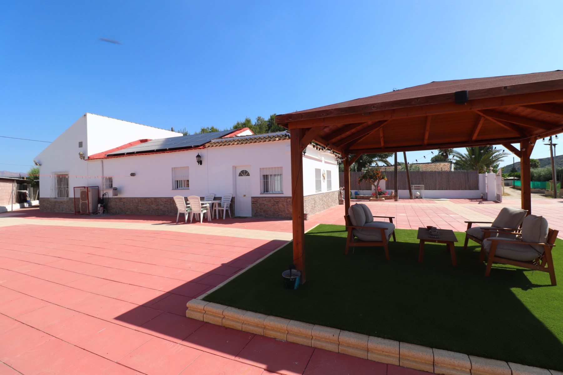 Finca de 4 Dormitorios en venta en Benferri