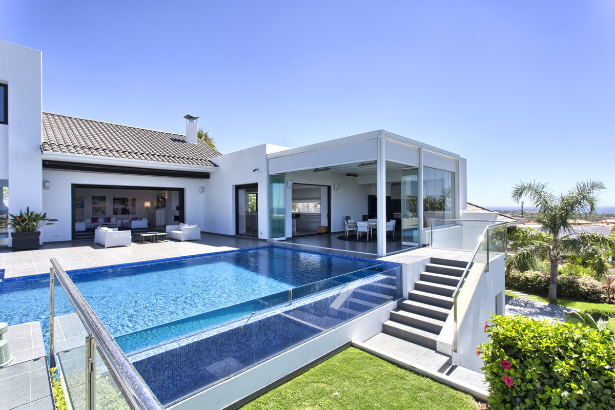 5 спални, 5 бани - Вила за продажба в Los Flamingos, Benahavis