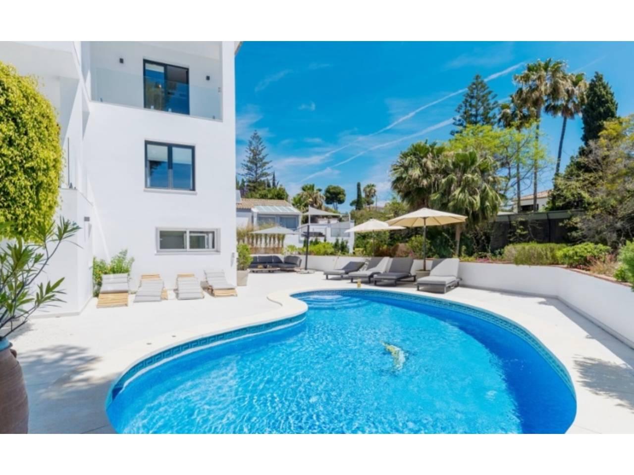 5 кровать Вилла курортная аренда в Marbella Centre