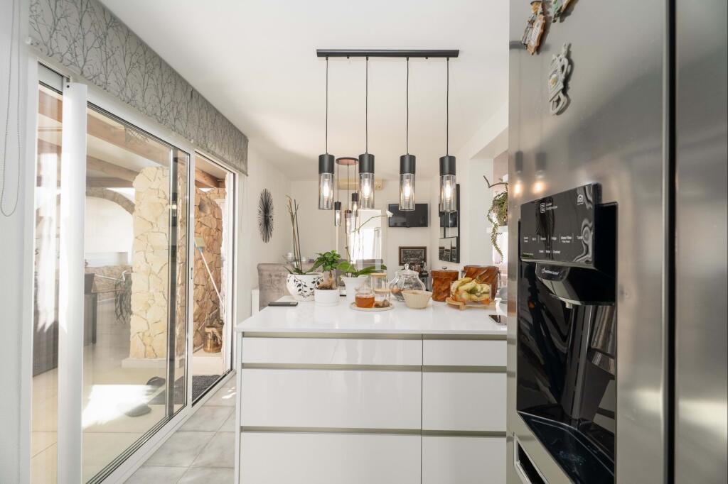 Piso de 4 Dormitorios y 2 Baños en venta en Albufeira