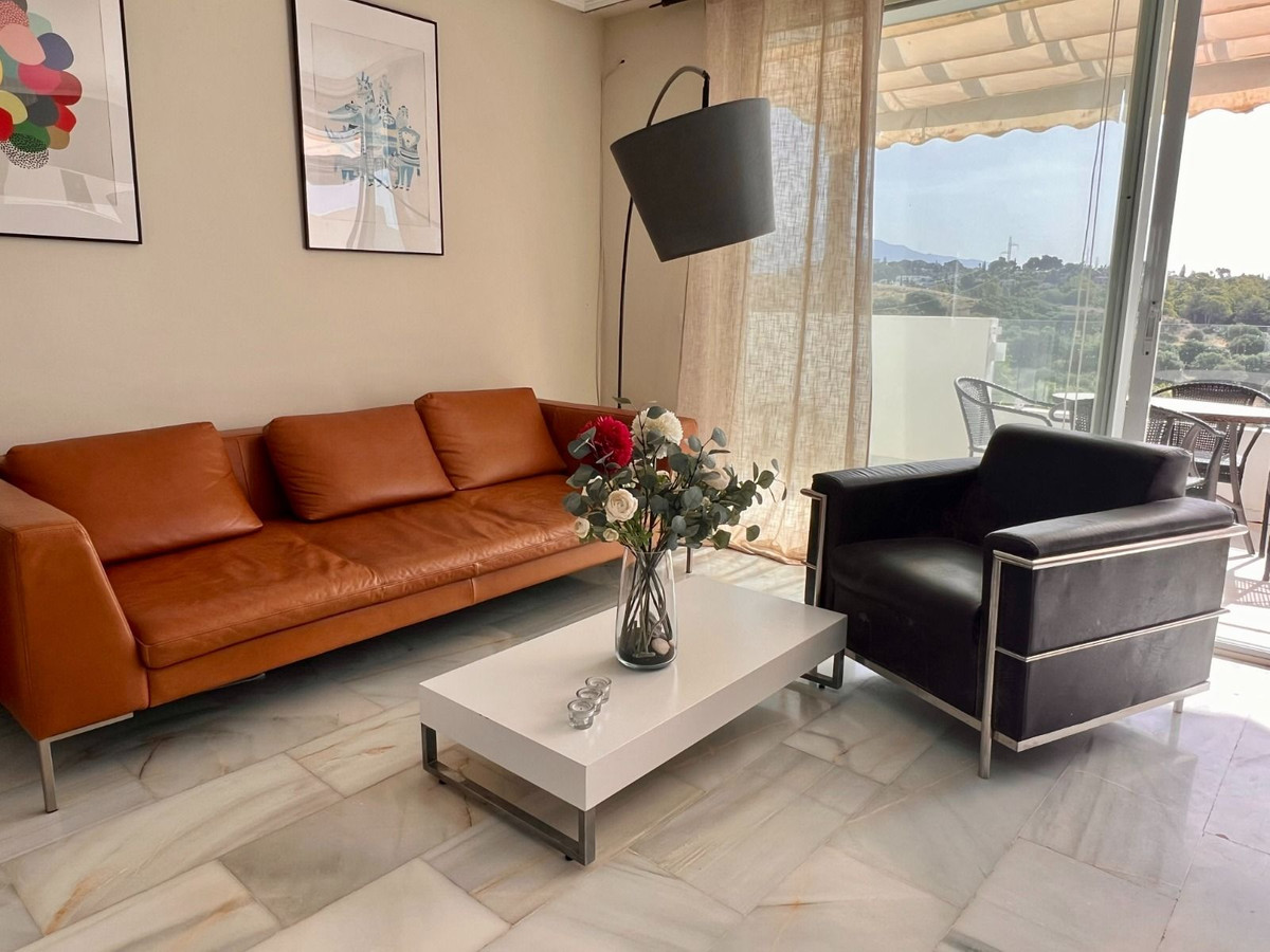 Ático de 3 Dormitorios en venta en Estepona