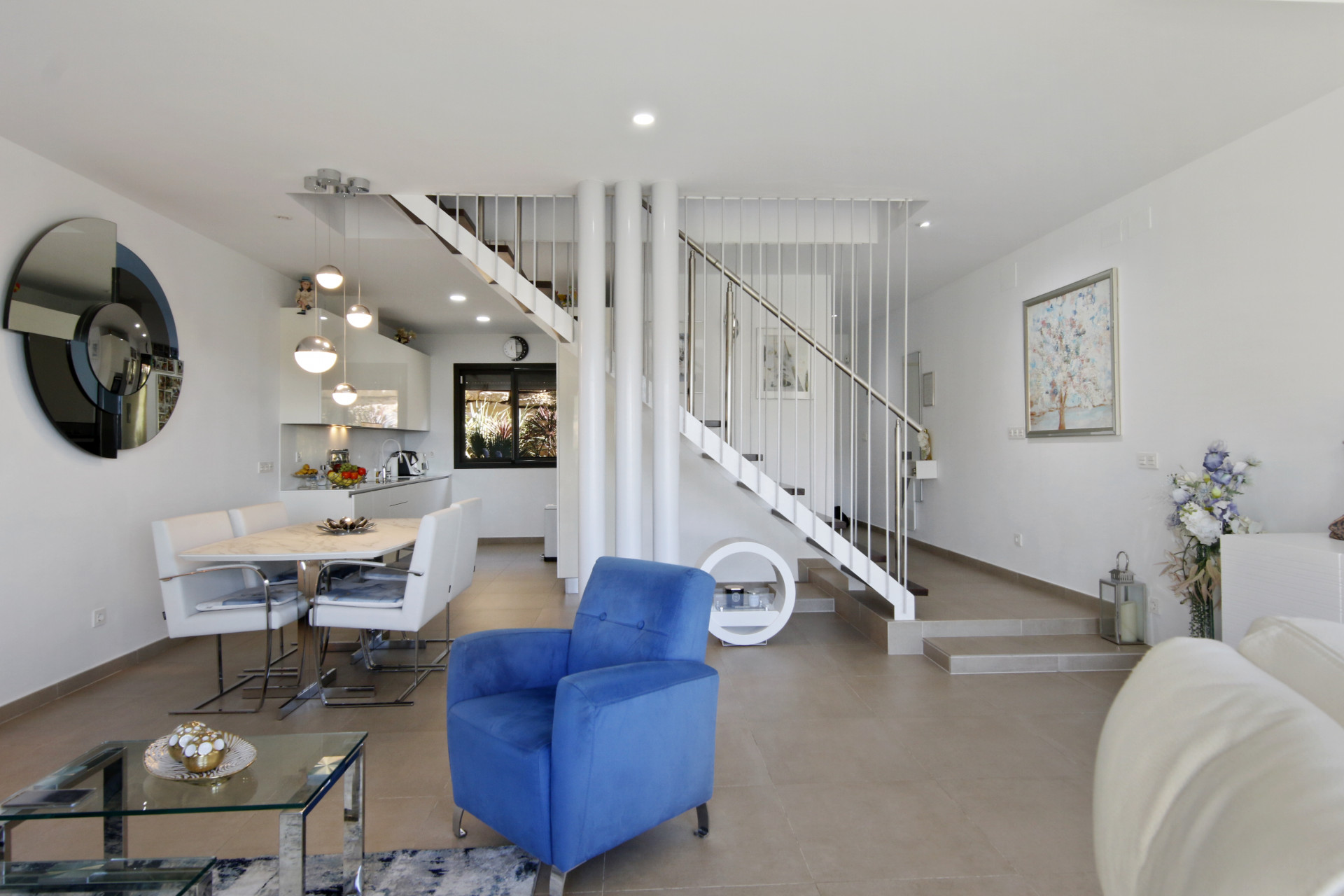Casa Adosada de 3 Dormitorios en venta en Manilva