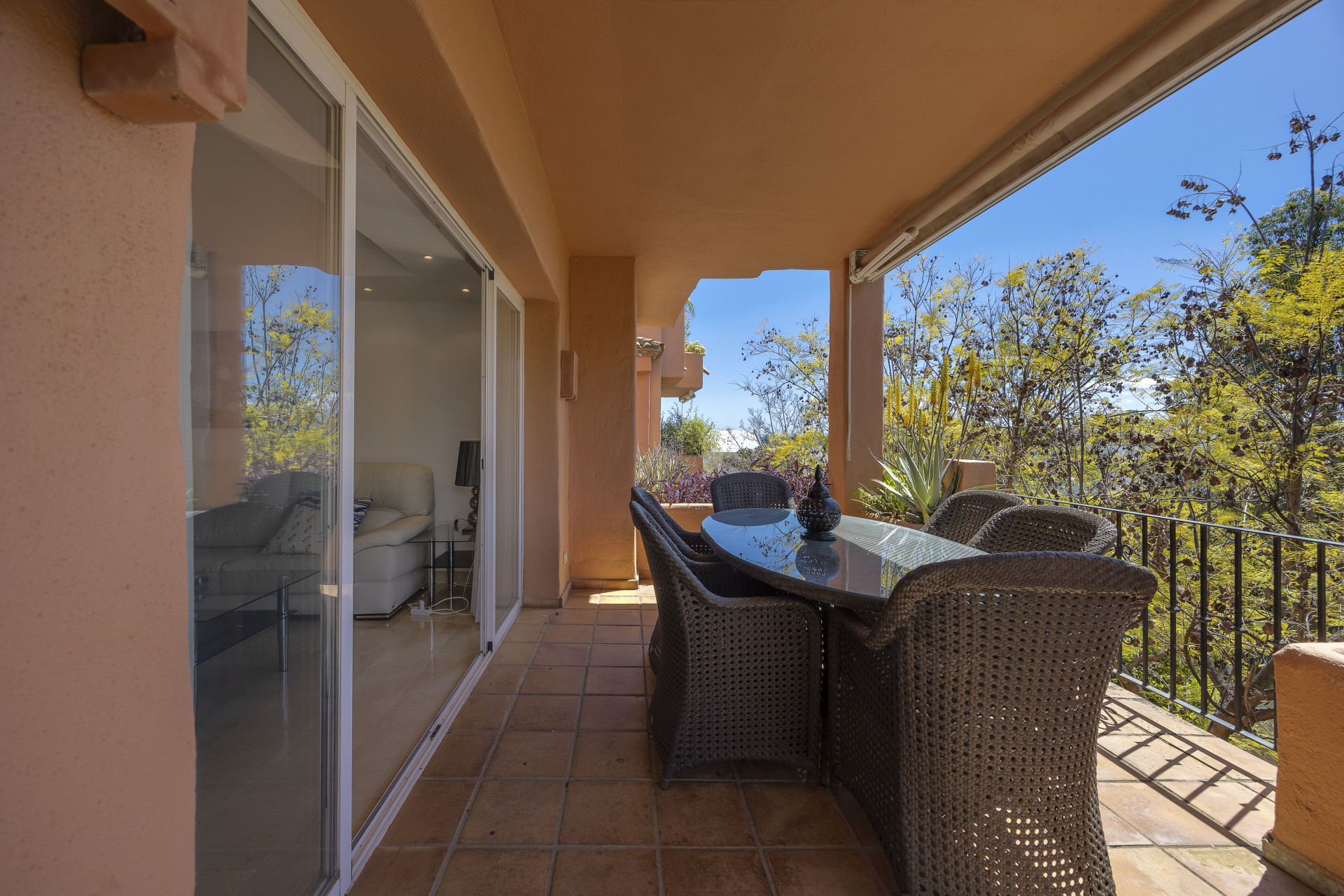 Piso de 4 Dormitorios y 3 Baños en venta en Milla de Oro, Marbella