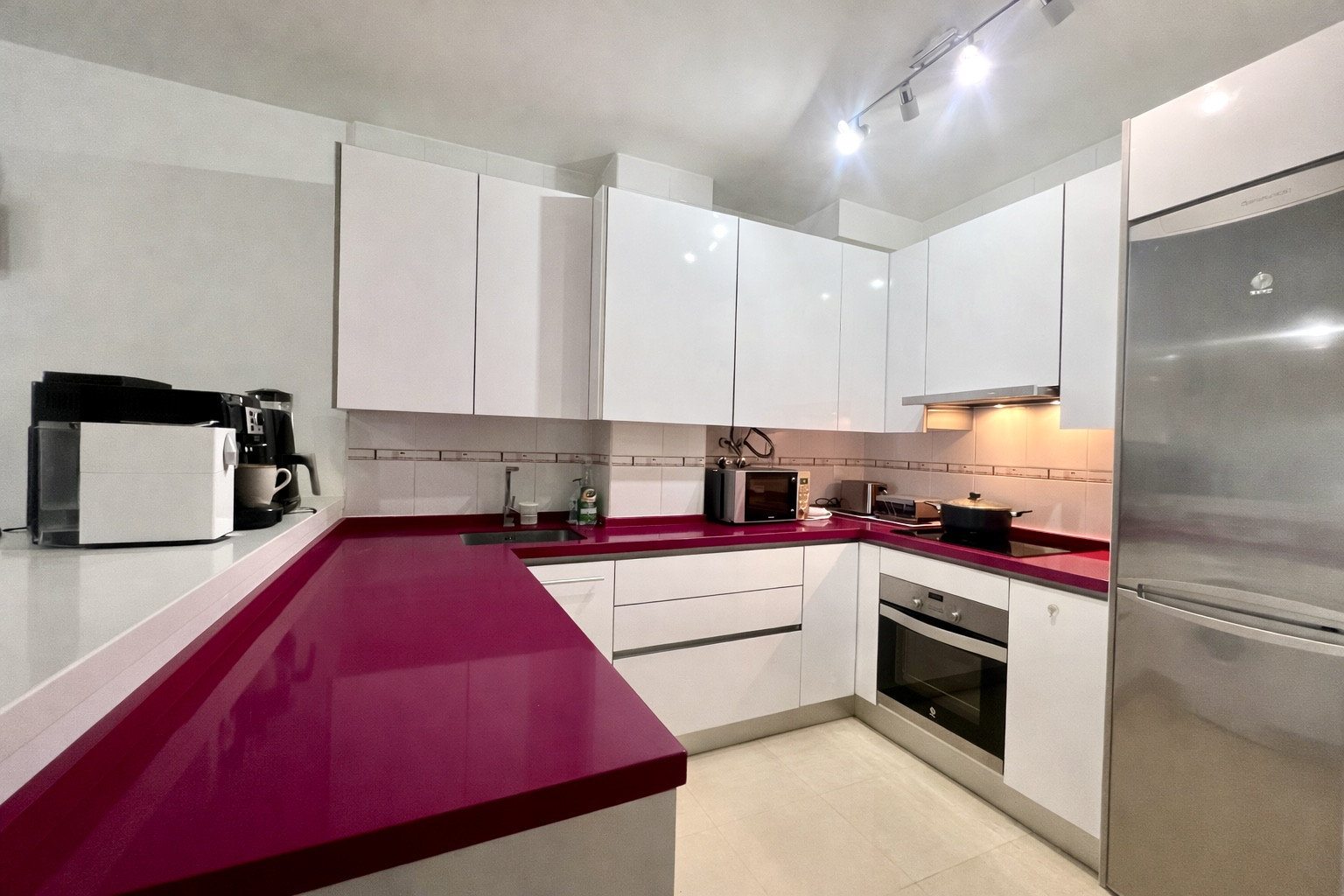 Piso de 3 Dormitorios y 1 Baño en venta en Roquetas de Mar