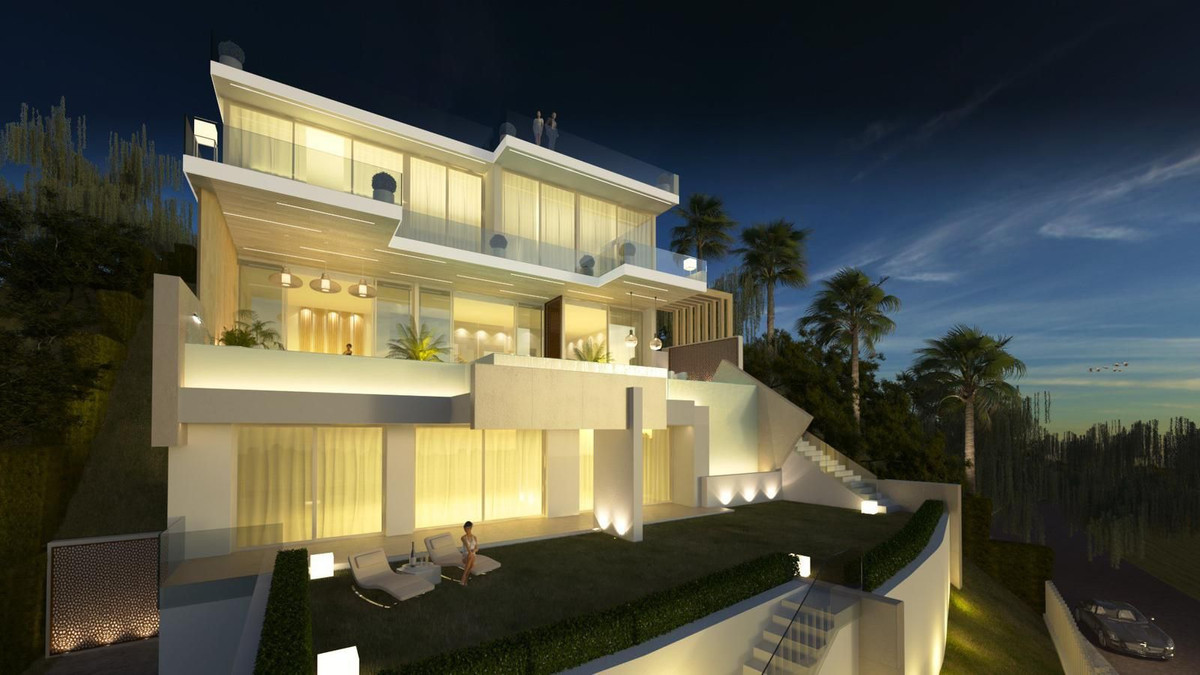 Terreno en venta en Los Monteros, Marbella