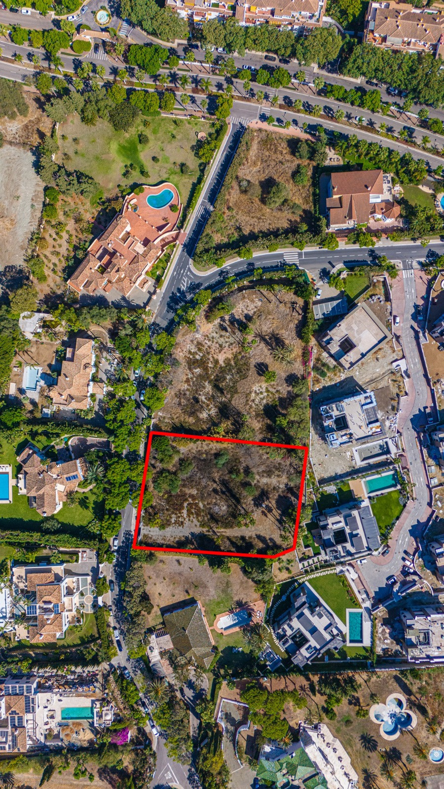 Terreno en venta en Nueva Andalucía, Marbella