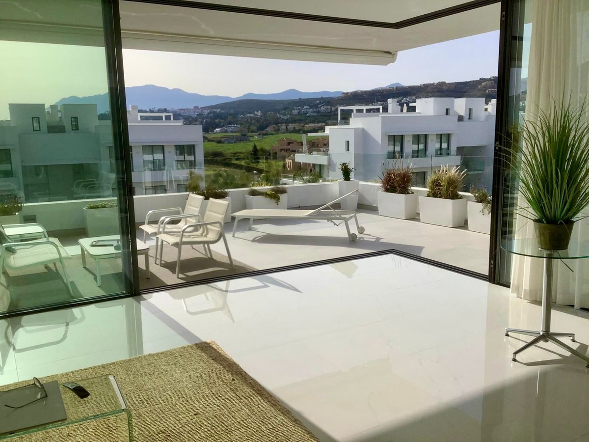 Piso de 3 Dormitorios en alquiler en Estepona