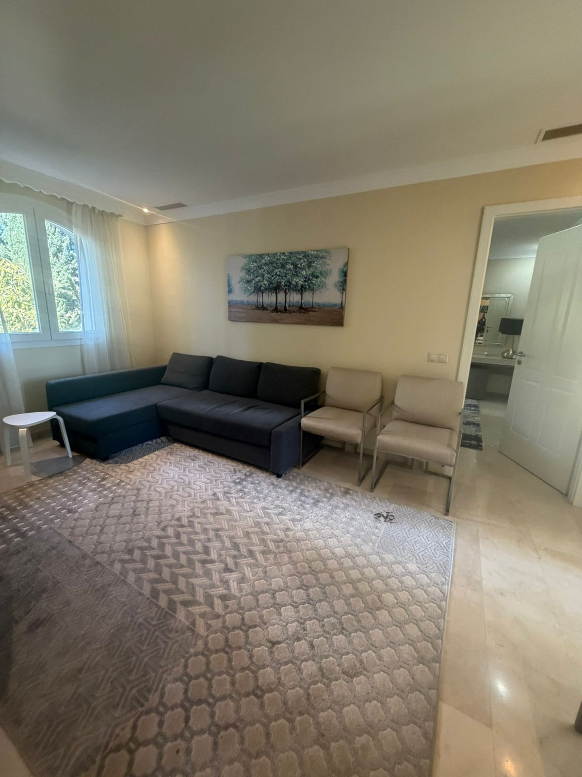 Casa de 5 Dormitorios en venta en Estepona