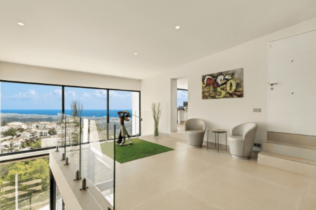 4 Bed, 5 Bath - Villa for Sale in Marbella