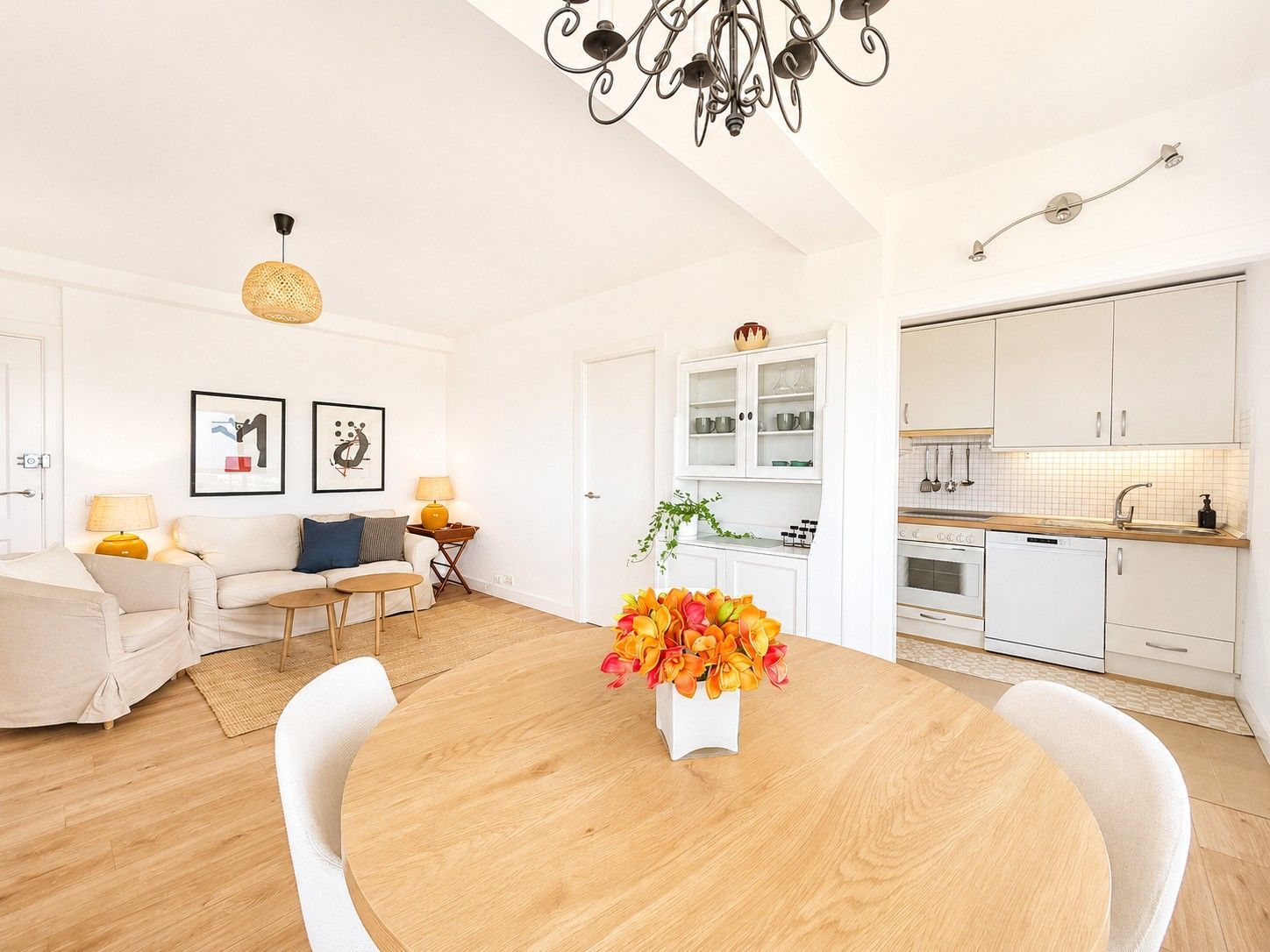 Piso de 1 Dormitorio en venta en Nueva Andalucía, Marbella