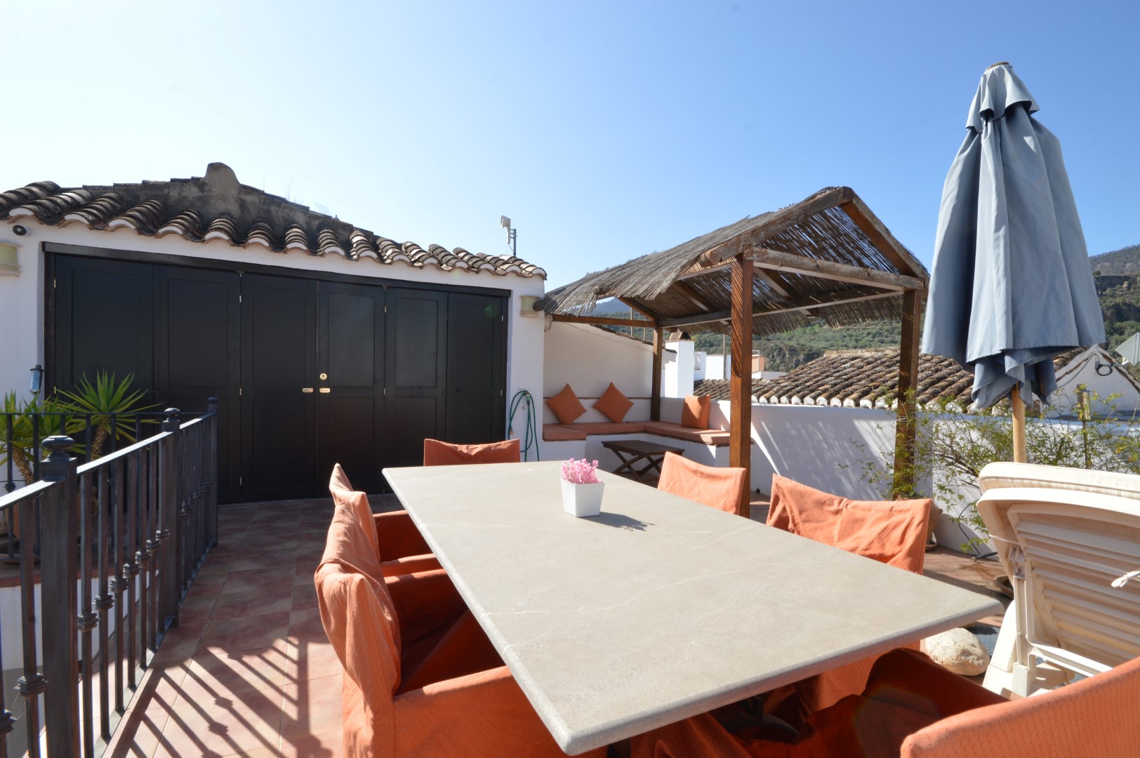 Casa Adosada de 3 Dormitorios y 3 Baños en venta en Albuñuelas
