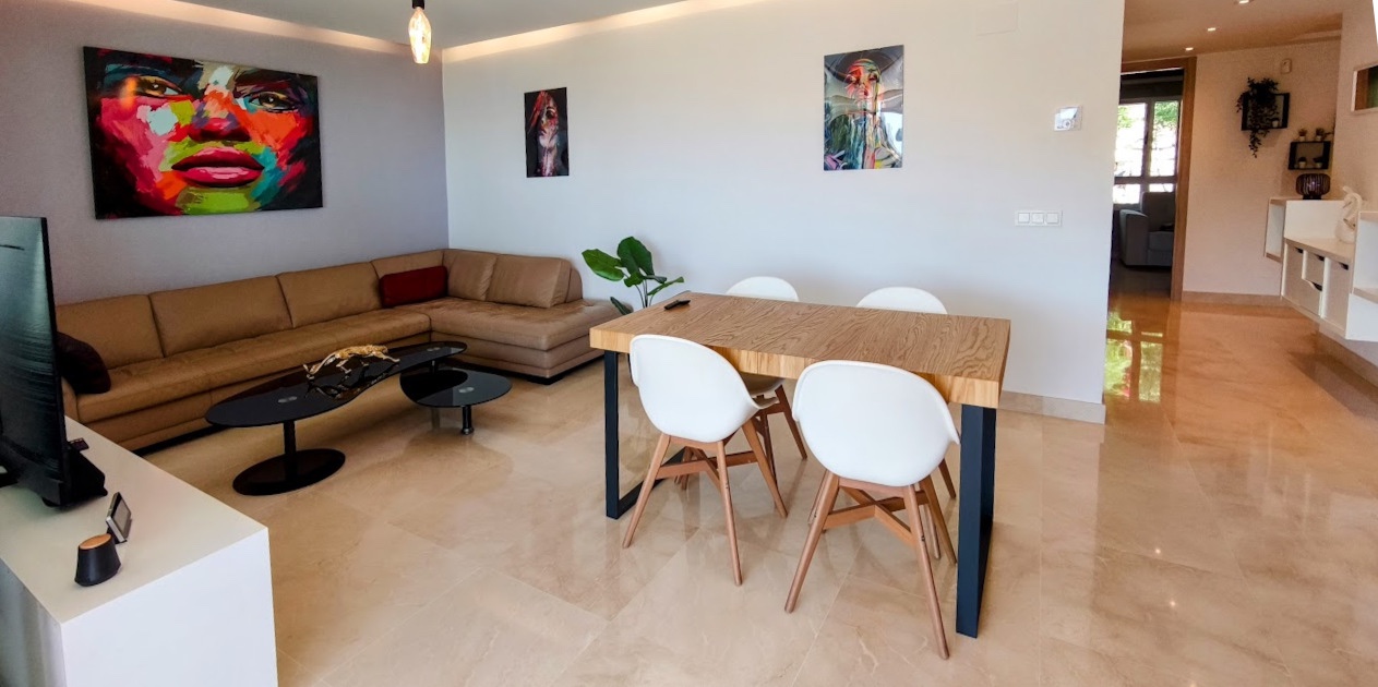 3 Bed - Apartment for Sale in Benahavis