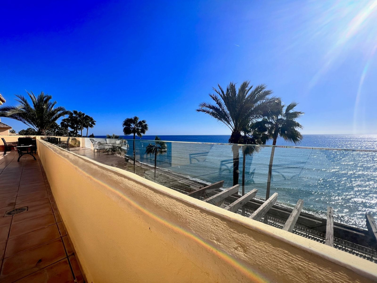 Ático de 4 Dormitorios en venta en Marbella