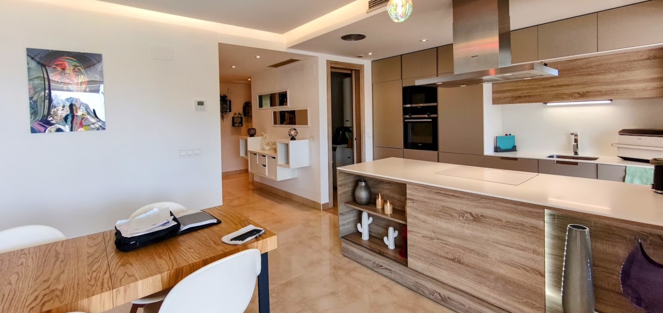 3 Bed - Apartment for Sale in Benahavis