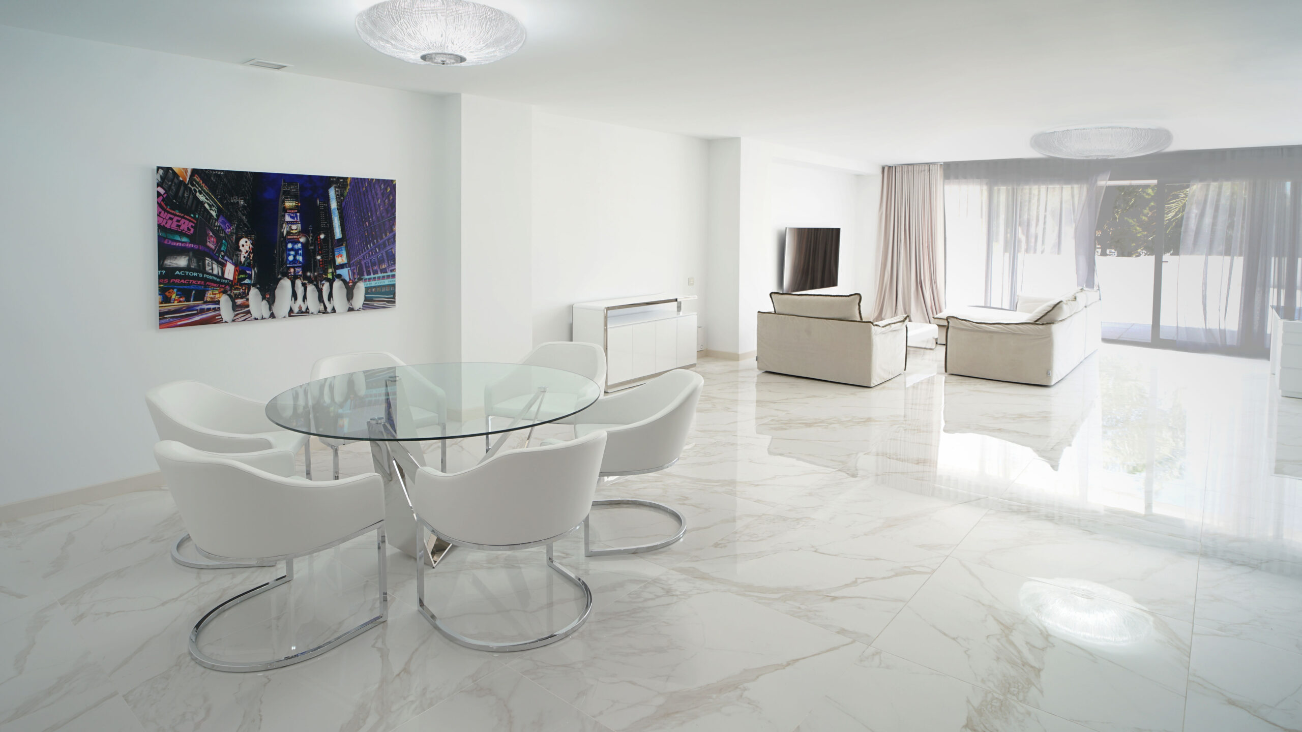 Piso de 3 Dormitorios y 3 Baños en venta en Puerto Banús, Marbella