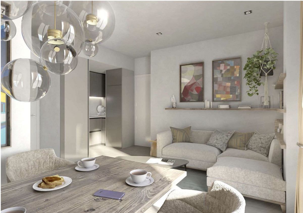 Piso de 3 Dormitorios y 2 Baños en venta en Mijas