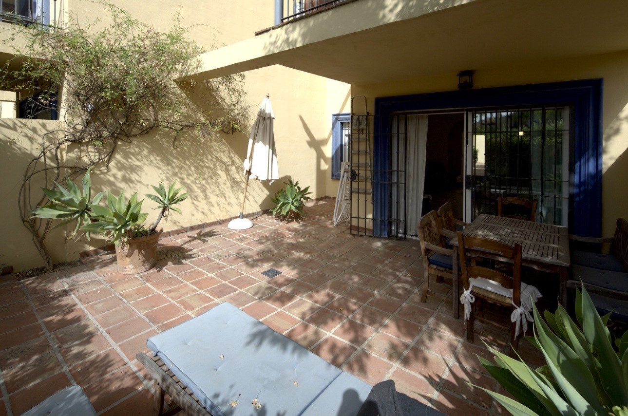 Casa de 3 Dormitorios y 2 Baños en venta en Marbella