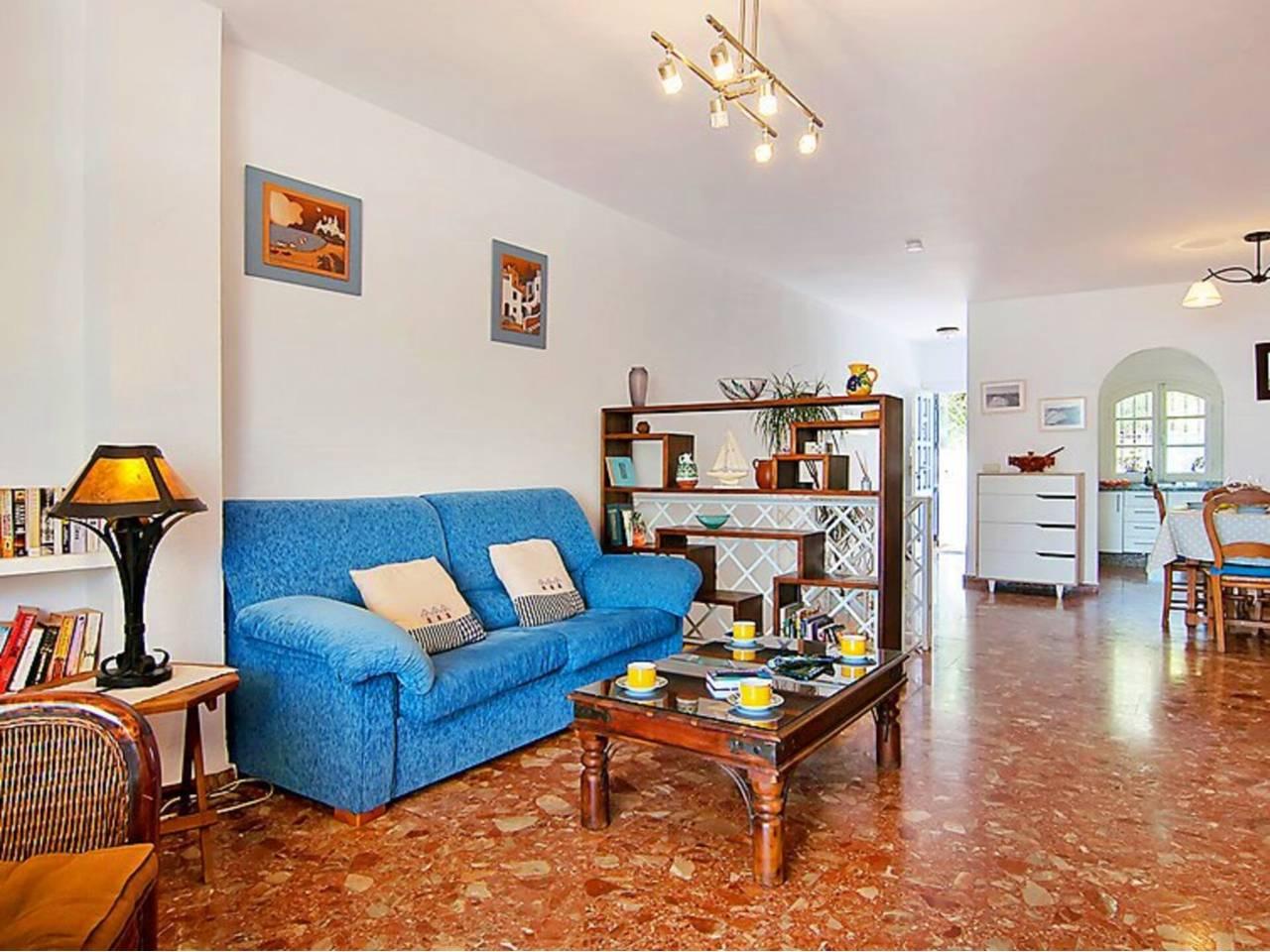 Casa Adosada de 2 Dormitorios en alquiler vacacional en Nerja