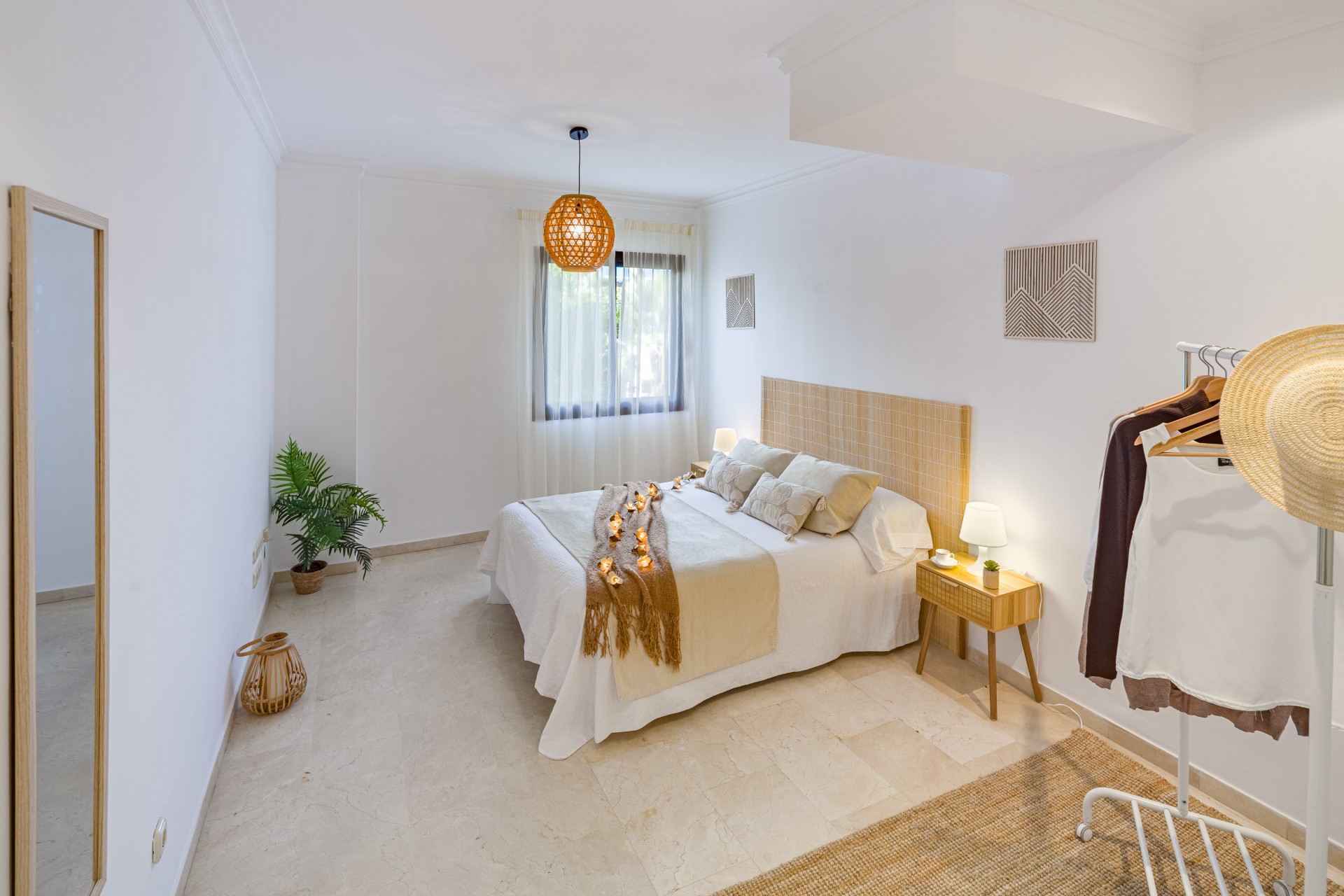 2 спални, 2 бани - Апартамент за продажба в Puerto Banus, Marbella