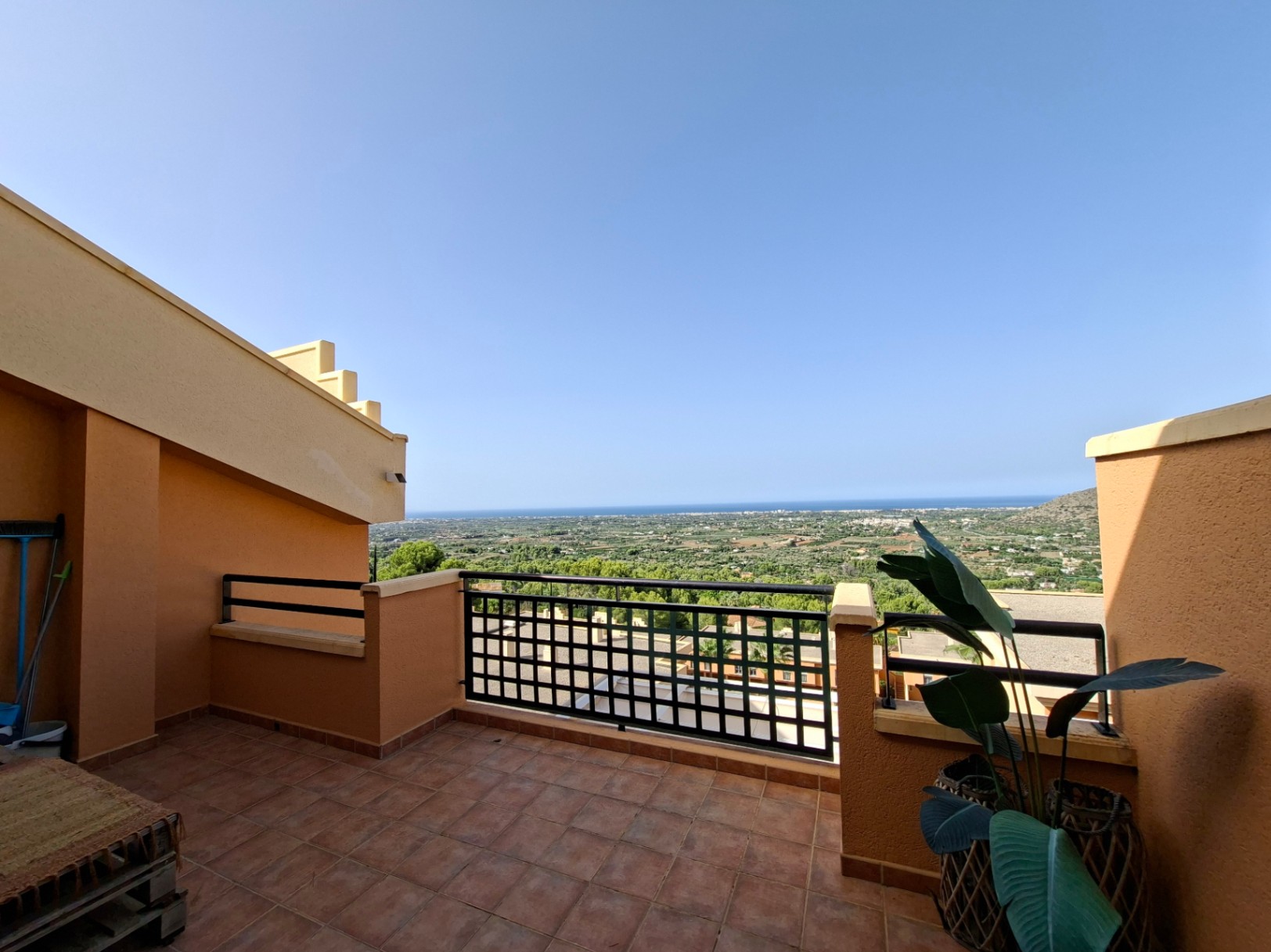Piso de 2 Dormitorios en venta en La Sella, Dénia