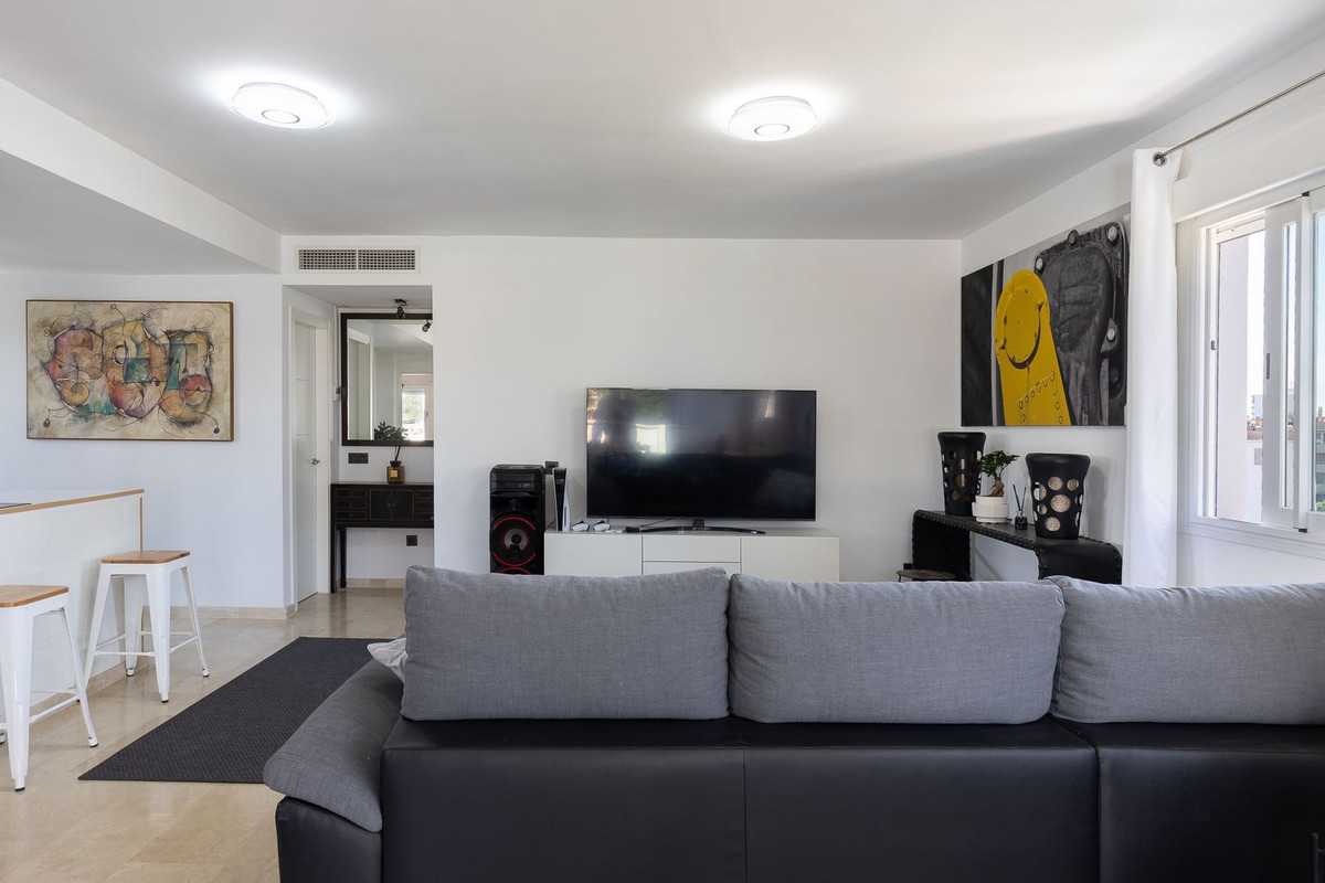 Piso de 2 Dormitorios en venta en Torremolinos