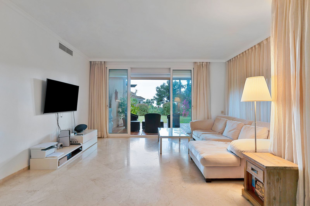 3 кровать 2 ванна Квартира для продажи в Sierra Blanca, Marbella
