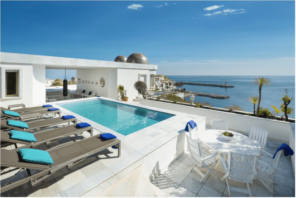 Ático de 7 Dormitorios en alquiler vacacional en Puerto Banús, Marbella